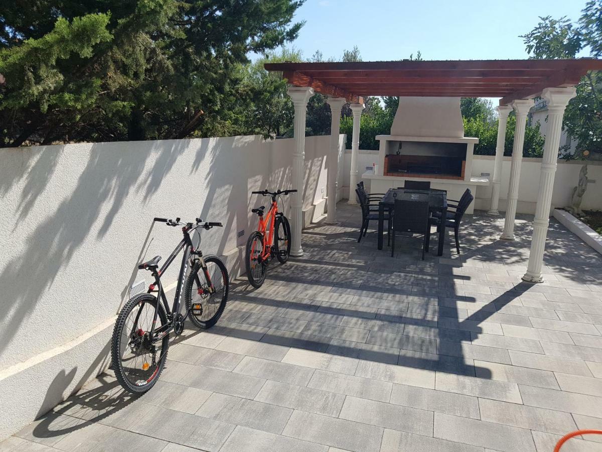Elizabeta Apartments Нин Экстерьер фото